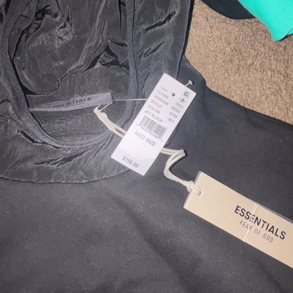 Fear of God Black Essentials Hoodie Sweatshirt - Picture 2 of 3